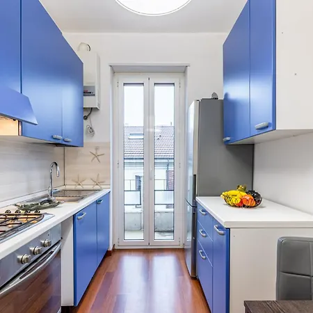 Porta Romana Luminoso Trilocale Con Balcone * Милан